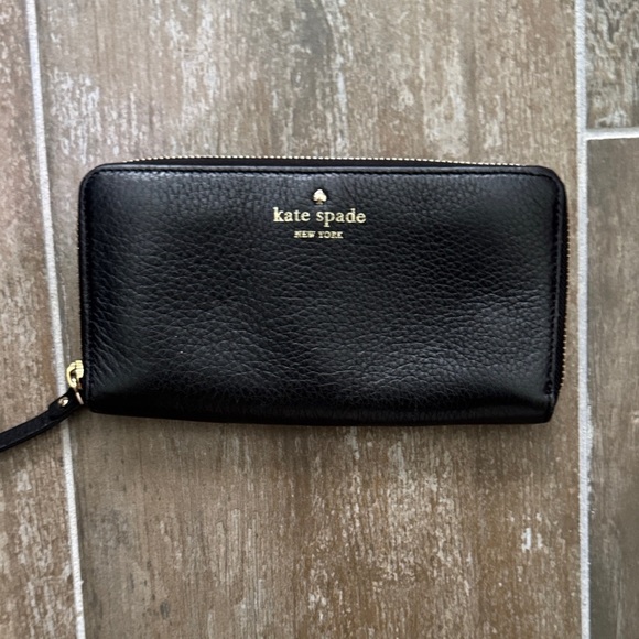 Kate Spade Madison large Continental Black Leather Wallet